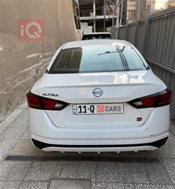 نیسان ئەلتیما